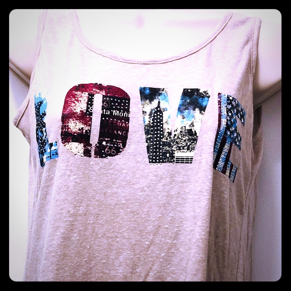 Deb “LOVE” Sleeveless Graphic Print Top